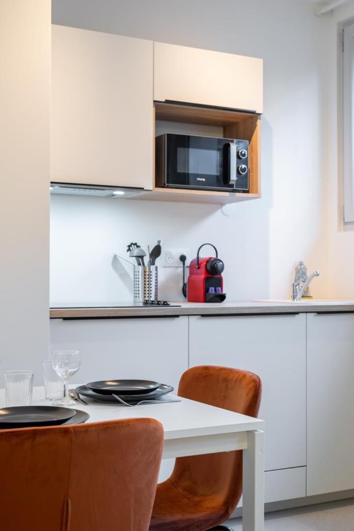 Renovated 1 Bedroom Apartment Лилль Экстерьер фото